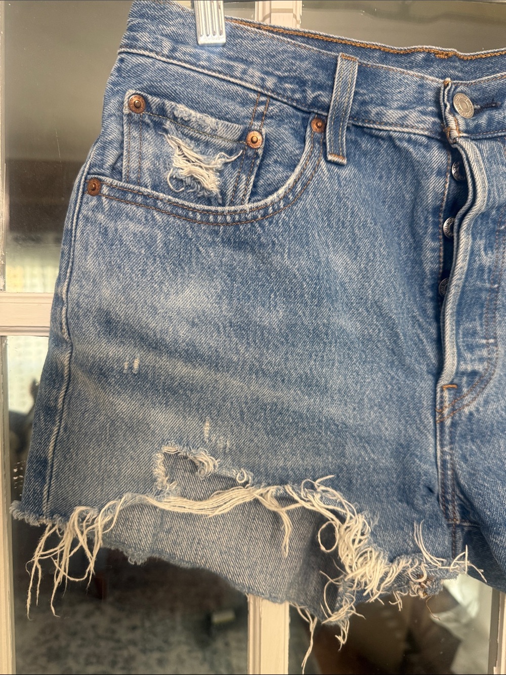 Levi's Premium 501 Denim Cut-Off‎ Short 100% Cotton Button Fly Size 28 - Picture 3 of 10